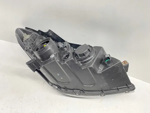 Faros izquierdo H1+H7 Hyundai i30 2007-2012 image 8