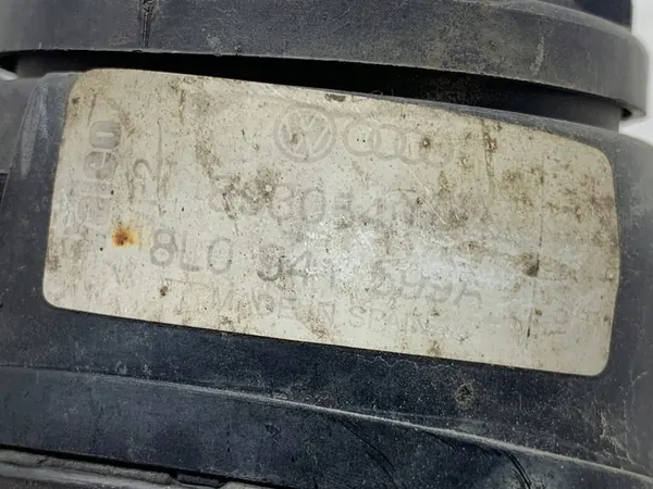 Farol Halógeno Esquerdo Audi A3 8L 1996-2006 OEM 8L0941699A image 4