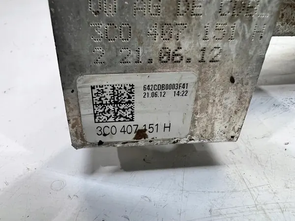 Braccio di controllo anteriore sinistro Audi Q3 8U VW SEAT SKODA image 3