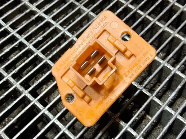 Bläservarvstånd PA66GF30 för KIA Xceed - Begagnad image 5