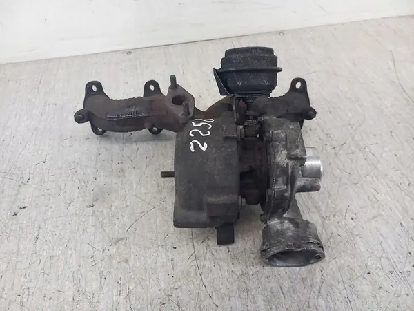Turbo med Samlare VW Passat B5 FL 1.9 TDI OEM 038145702N image 3