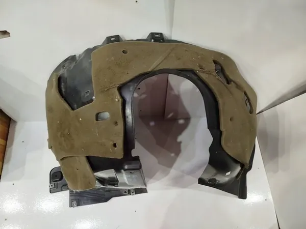 Oikea Etulokasuoja DS3 2023 9844132480 image 3