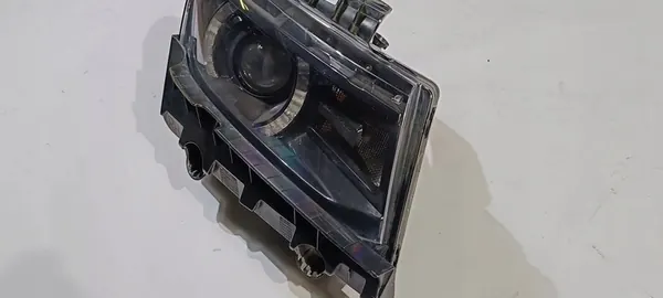 Oikea Etu Xenon Ajovalo Chevrolet Camaro 2014-2015 OEM image 3