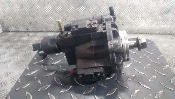 FORD 4M5Q9B395AF insprutningspump för 1.8 TDCI image 3