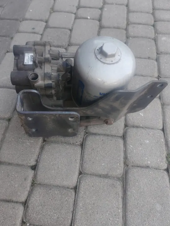 Base Secador de Ar DAF XF 106 Lift 2027747 image 3