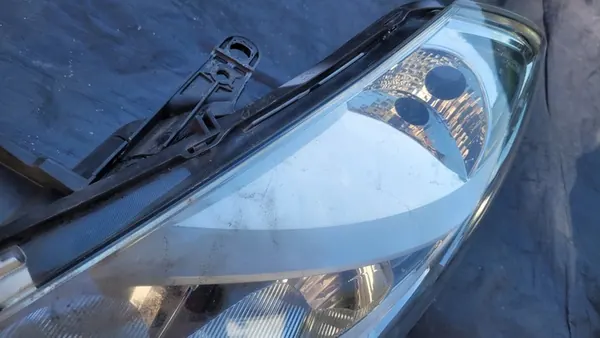 Farol esquerdo Renault Clio III Lift / 7701072004 image 4