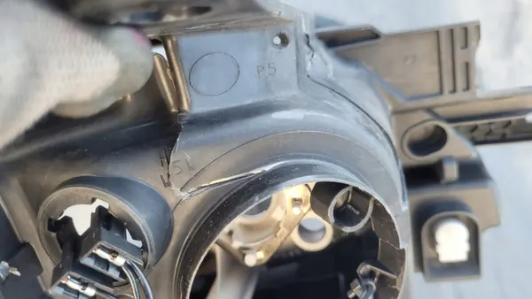 Farol esquerdo Renault Clio III Lift / 7701072004 image 9