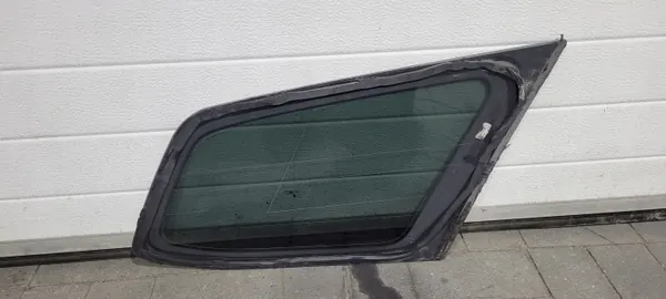 Honda Accord VIII 12r Lift Kombi vänster bak karossglas image 3