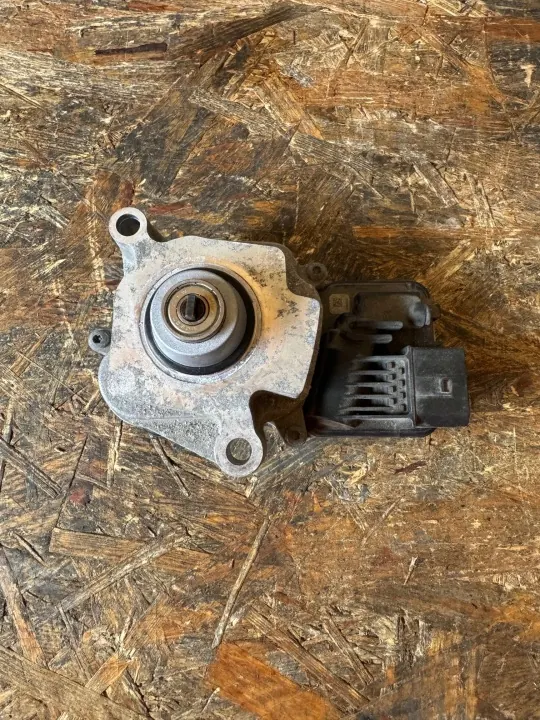 Maserati Verteilergetriebe-Modul OEM 670033135 image 3