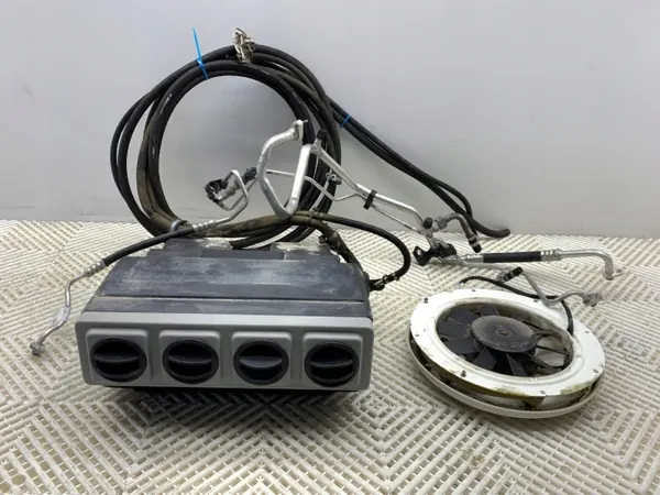 OEM LORK-1-137762 Jäähdytysyksikkö Opel Vivaro C:lle image 2