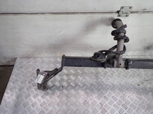 Barra de remolque KIA Sportage OEM BTU2821 - Trasera image 4