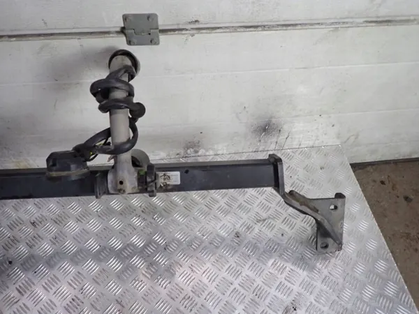 Barra de remolque KIA Sportage OEM BTU2821 - Trasera image 5