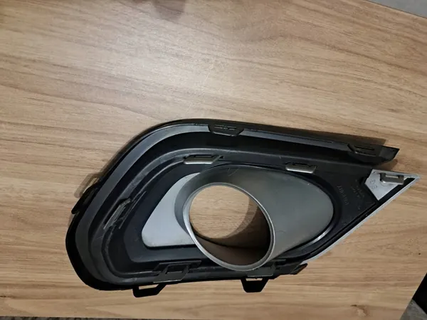 GRIGLIA ANTERIORE SINISTRA DACIA SANDERO STEPWAY 2018 261A36451R image 2