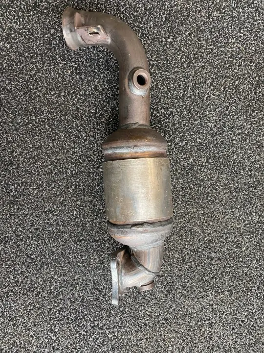 Catalyseur JMJ d'occasion OEM 1091651FA image 2