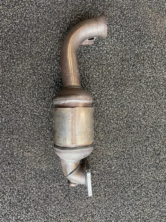 Catalyseur JMJ d'occasion OEM 1091651FA image 3