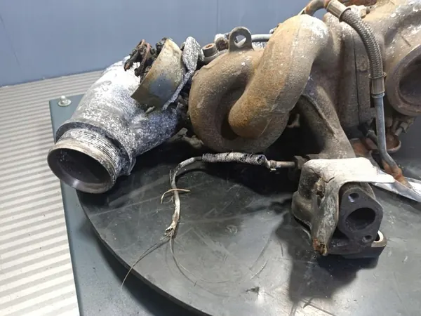 TURBO VW CRAFTER 2.0 TDI 03N145703R image 3