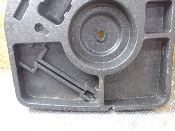 Jaguar XF X250 Trunk Element CX2319H323AB image 3