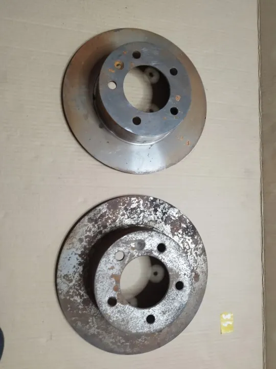 OEM 432000367R Taka jarrupalat Renaultille image 2