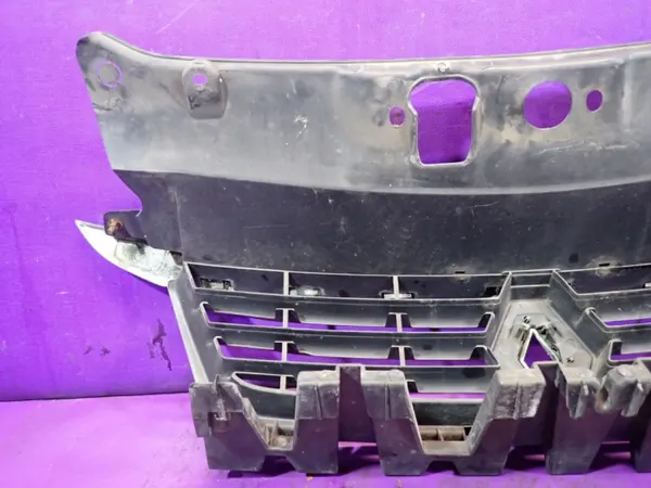 Emblème de calandre Renault Thalia II OEM Zawada-383364- image 8