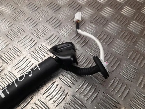 Kaasujousi OEM DFR7636EX Mazda CX-30 DM 2022 image 3