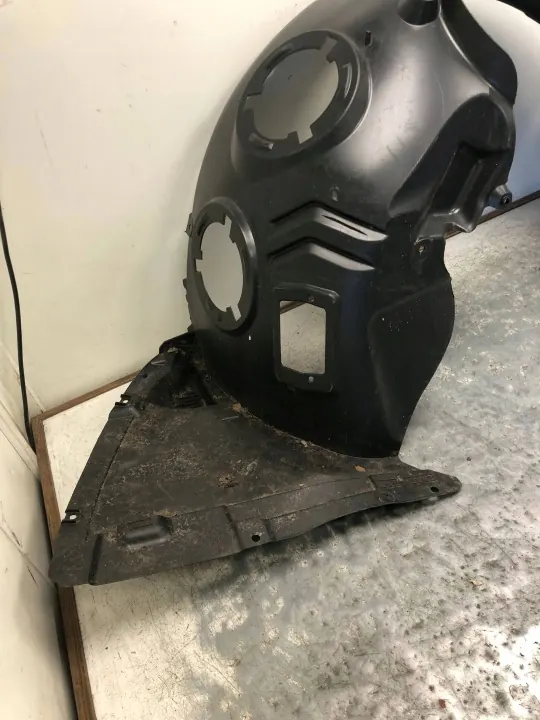 Pasos de rueda delantero derecho OEM 7346038 Mini F54 image 3