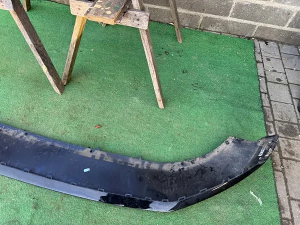 Spoiler Audi Q6 e-tron Parachoques Delantero OEM 85H807733A image 4