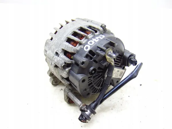 Vaihtovirtageneraattori 14V 140A Skoda Superb II VW Golf VII image 2