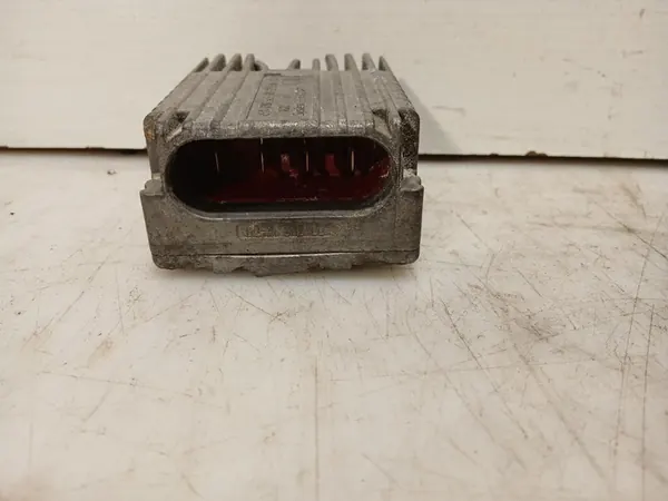 Mercedes SLK R170 Tuulettimen Ohjausmoduuli 93-01 image 3