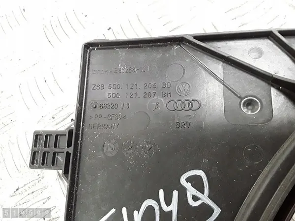 VW T-Roc radiatorventilator OEM 5q0121207BM - Gebruikt image 5