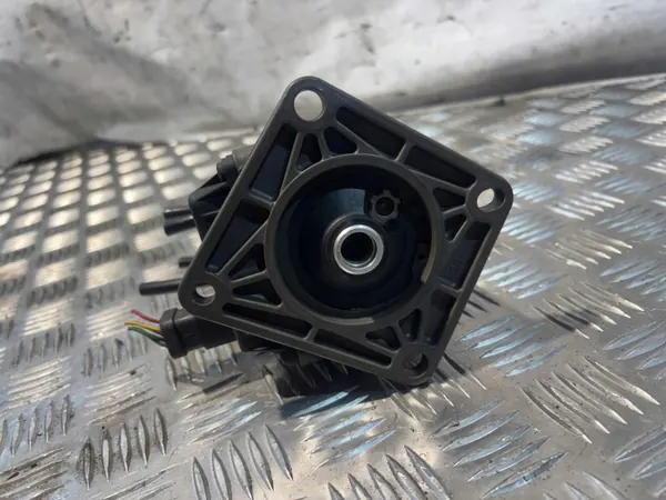 Scania R hoofdremklep OEM 1867518 - Gebruikt image 10