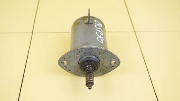 OEM 7518204 Regulador de árvore de cames BMW N52B30A 3.0L image 3