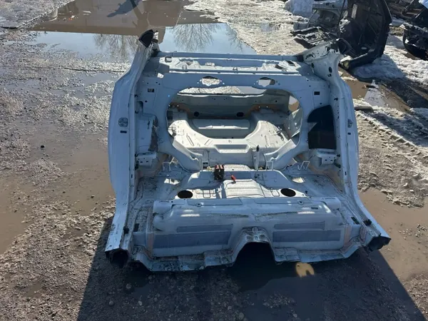Volvo S60 takakori OEM 31349785 image 6