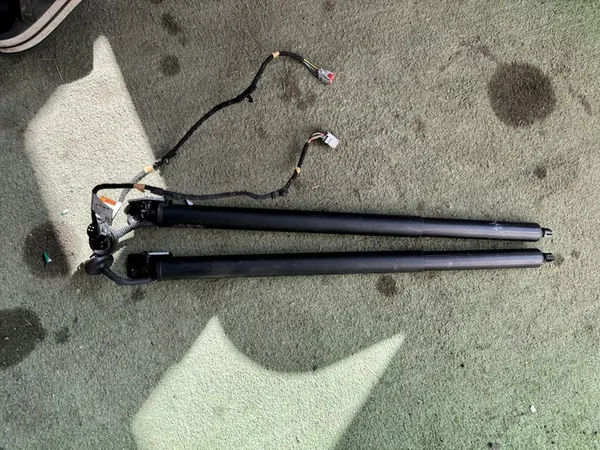 Actionneur de hayon Ford Kuga MK3 image 2