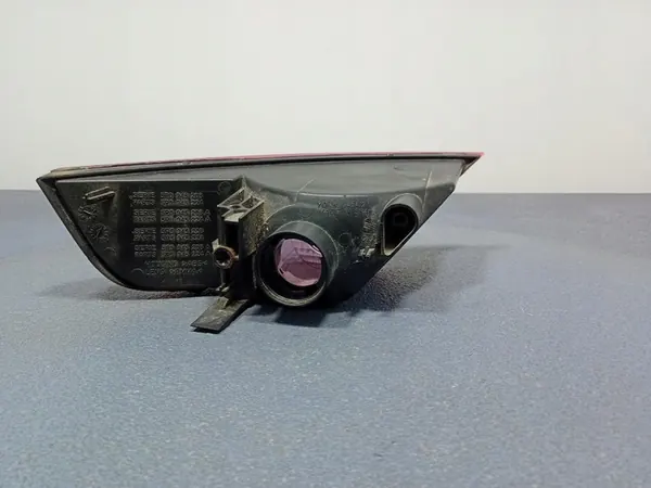 SEAT ALTEA 04- Luz de Ré Traseira 5P0945224 image 4