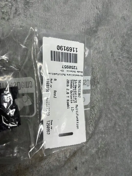 Interruptor para Skoda Octavia ESP PARK PDC C174 image 7