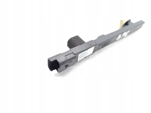 Antenne Vauxhall Corsa Arrière Droit OEM 9827157280 image 6