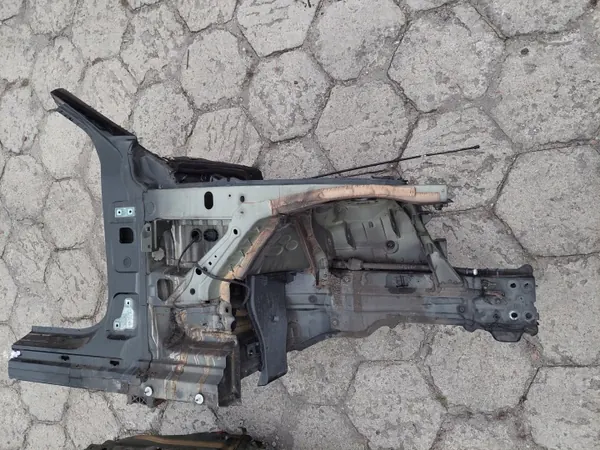 OEM 00000000000000 Aile Avant Droite Mercedes C W205 image 3