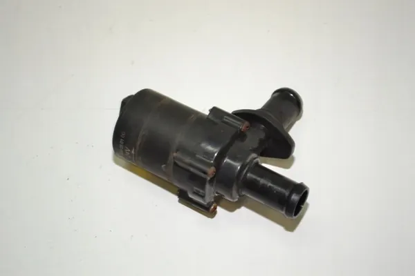 OEM 2524352501 Mercedes-Benz Wassererhitzer - Gebraucht image 2