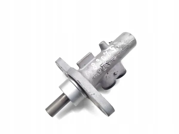 Koppelingshoofdcilinder OEM No MPN Vauxhall Insignia image 2