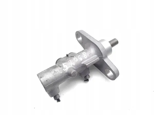 Koppelingshoofdcilinder OEM No MPN Vauxhall Insignia image 3