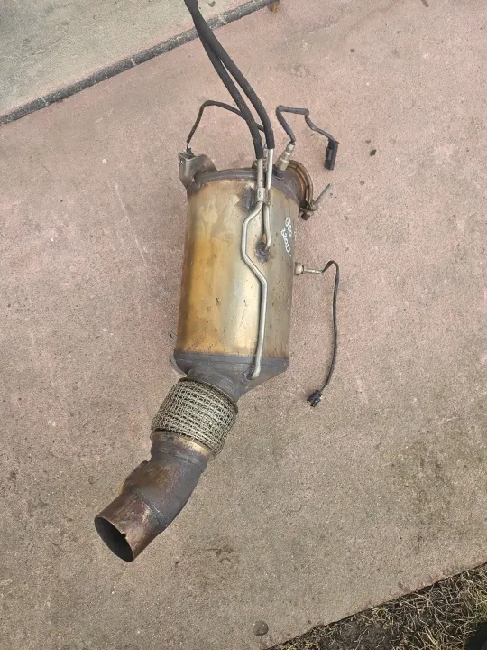 Gebruikte DPF-katalysator BMW 8599735 8599738 G20 G21 320D image 5