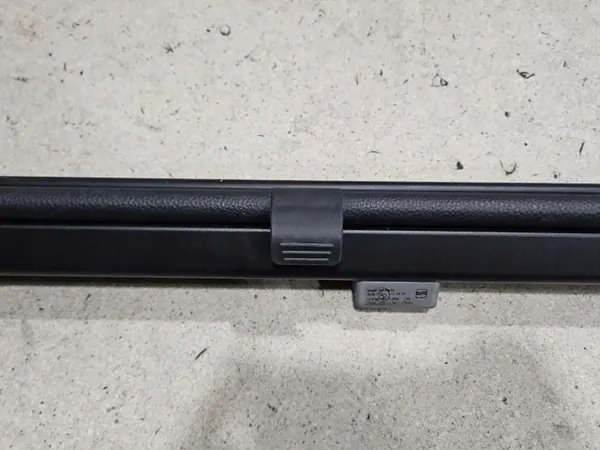 SEAT OEM 5F9861691F Store Roulant Coffre LEON II Break image 4