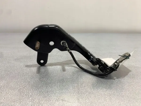 Jaguar F-Pace bakluckfjädrar OEM FBZ18700 image 2