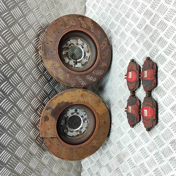 MERCEDES A117 A156 A246 VOORSTE REMSCHIJF image 2