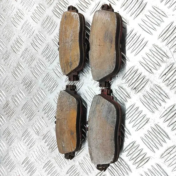 MERCEDES A117 A156 A246 VOORSTE REMSCHIJF image 4