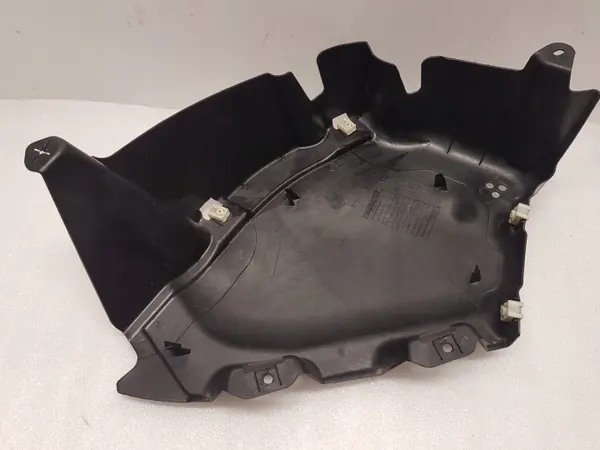 OEM 8738062 oikea alustansuoja BMW 4-sarjalle image 3
