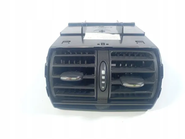 Mercedes W203 C-klass 00-07 mittluftgallergaller OEM M3S115 image 2