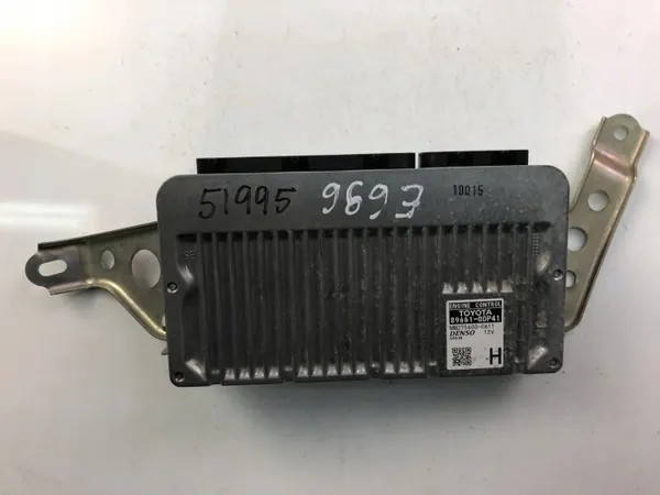 Ordinateur de boîte Toyota OE OEM 13984697 image 4
