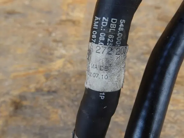 Polttoaineputket MERCEDES E CLASS W212 E350 A2722001151 image 2