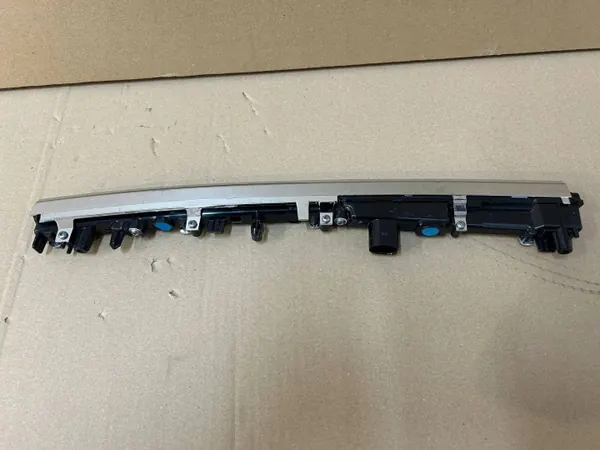 LED DRL Oikea VW Touareg III Lift OEM 761941654 image 7